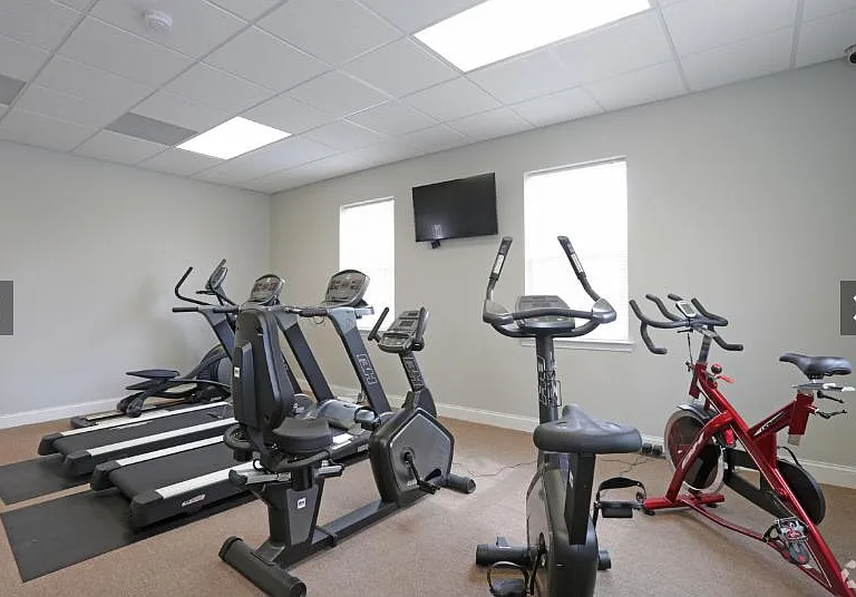 Sunpointe Townhomes — Photo 7