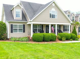 1821 Sawgrass Ln, Chapel Hill, TN 37034