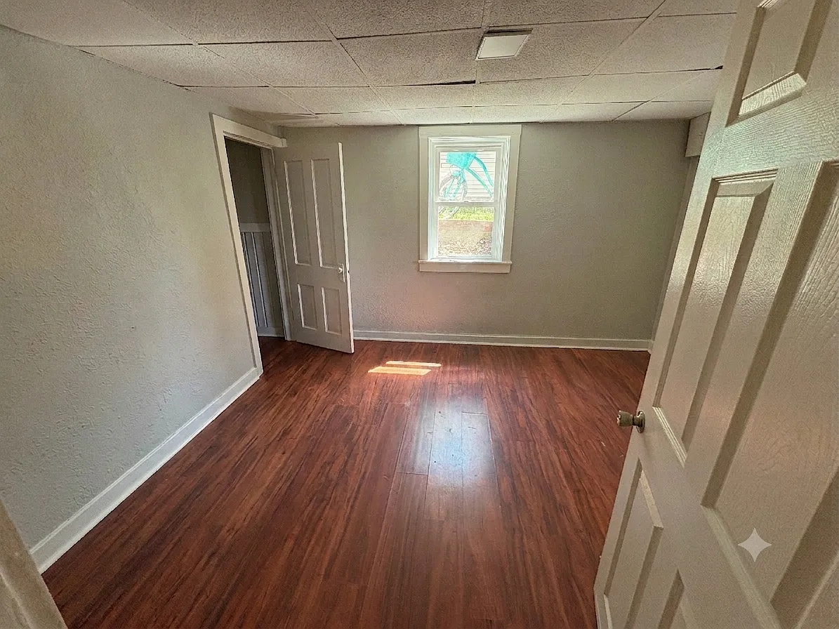 602 East Danaher Street - 1 — Photo 4