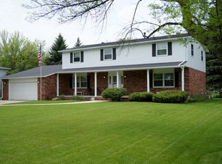 3214 Belmont Rd, Grand Forks, ND 58201