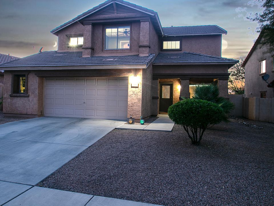 1st image of 558 W Camino Curvitas