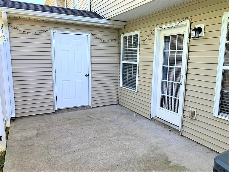 2034 Victory Gallop Ln — Photo 17