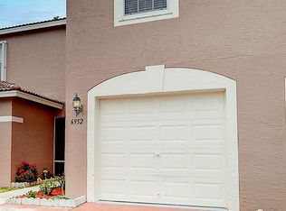 6952 Mill Brook Pl, Lake Worth, FL 33463