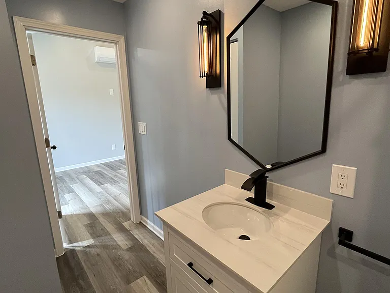 8010 Sunset Heights Dr #B — Photo 22