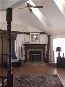 3rd image of 387 N Boyle Dr
