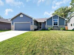 9701 W Chartwell St, Wichita, KS 67205