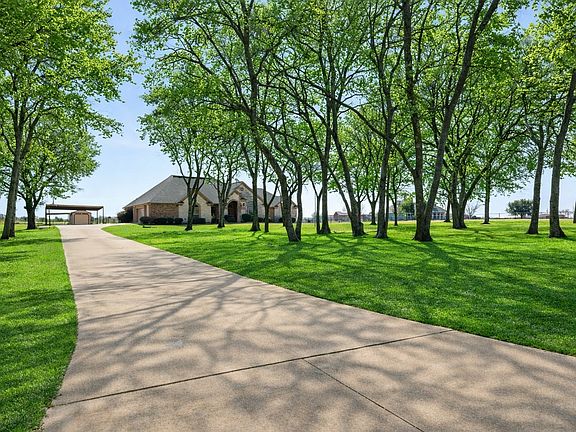 2nd image of 150 Eubanks Rd