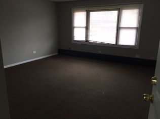 17915 Wentworth Ave APT 4, Lansing, IL