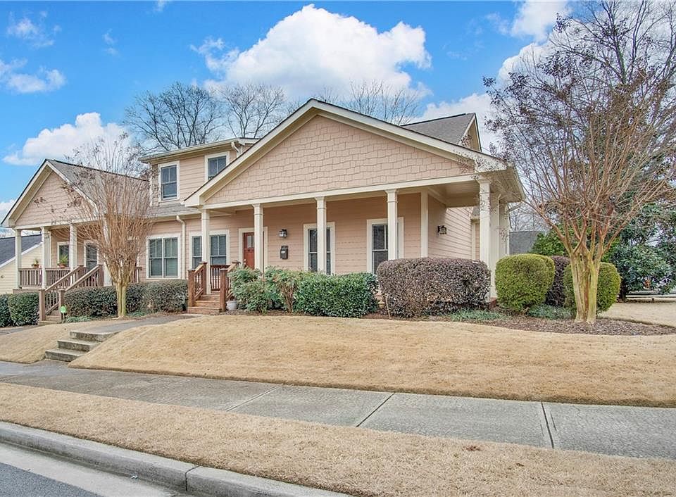 1st image of 783 Frasier Cir