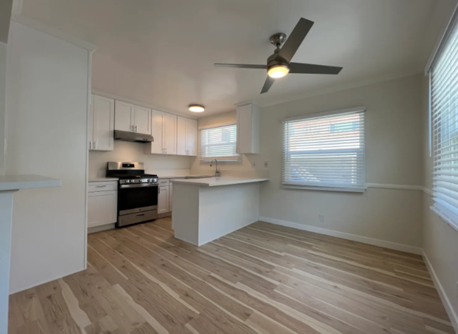 4710 Vantage Ave — Photo 1