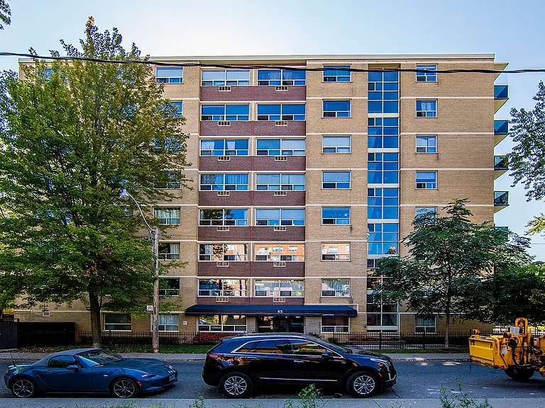 85 Lowther Ave — Photo 3