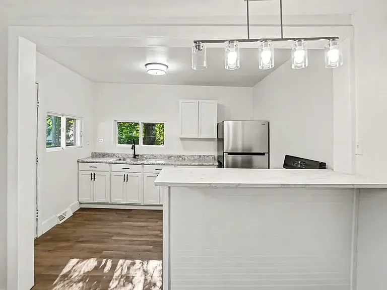2484 Lincoln St #1 — Photo 3