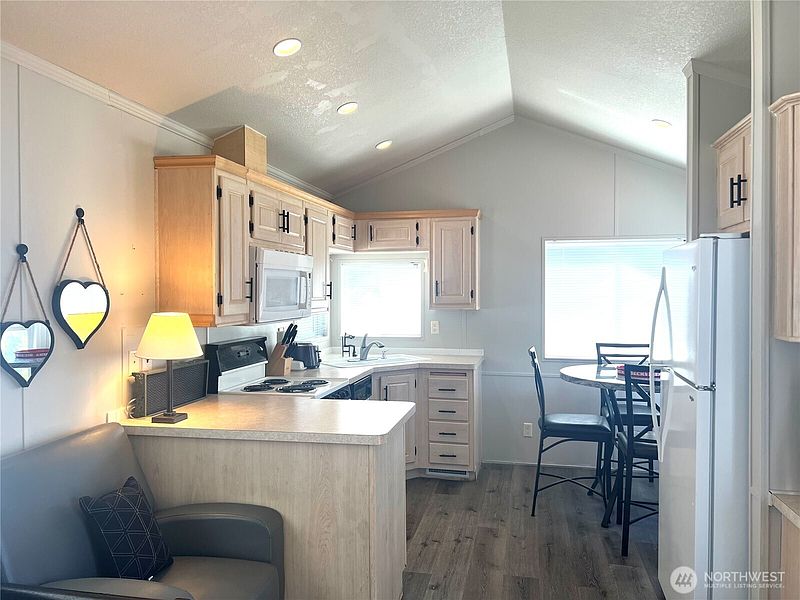 4th image of 8818 Crescent Bar Road NW #130