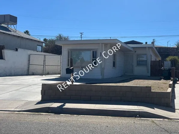920 Flora St, Barstow, CA 92311