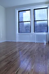 Rented by Roberto Guilbet, LREB