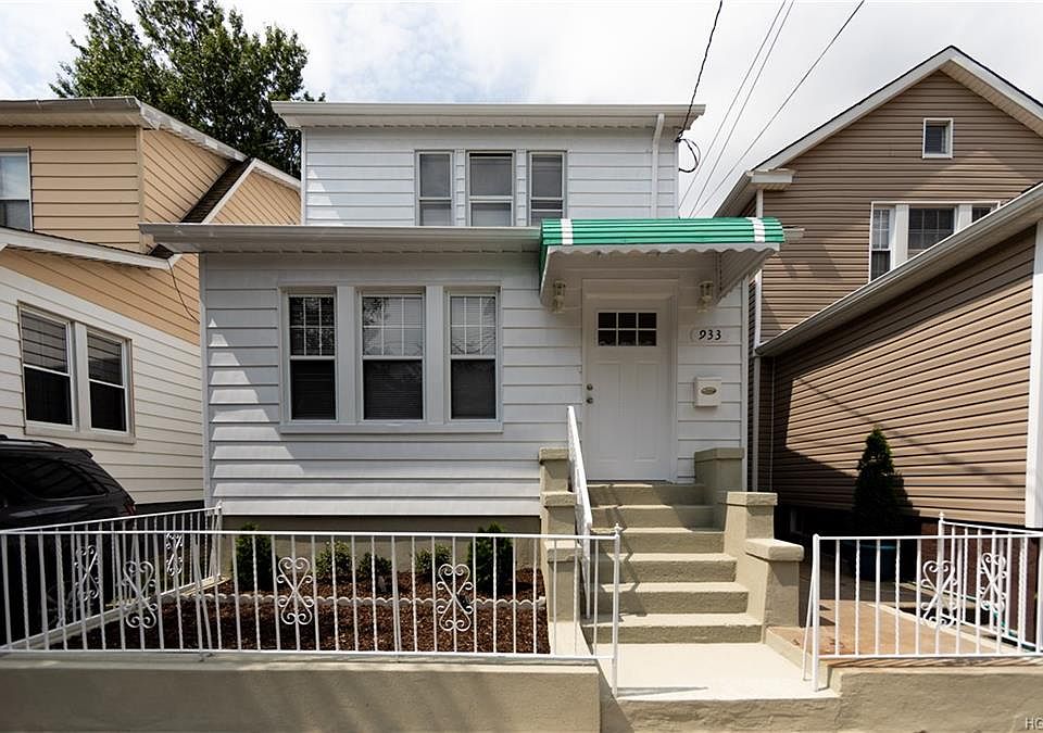 1st image of 933 Revere Ave