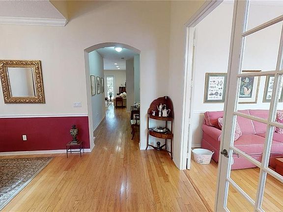 5th image of 64 Lake Eden Dr