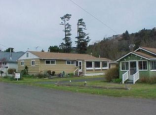 464 S Anchor St, Rockaway Beach, OR 97136