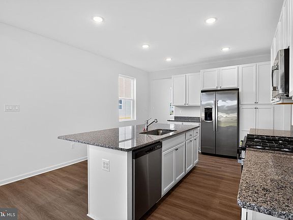 3rd image of 20424 Spyglass Cir