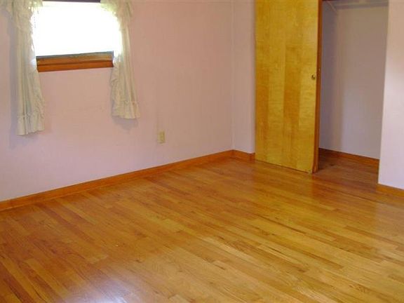 5th image of 5355 Grant St