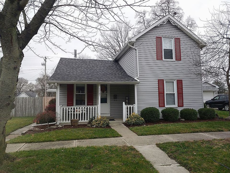 1st image of 227 Lincoln Ave