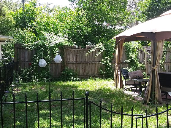 Quiet, Peaceful Backyard