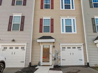 166 Ontario Dr, Falling Waters, WV 25419