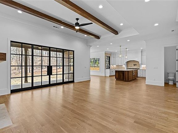 5th image of 1254 Prospect Rd