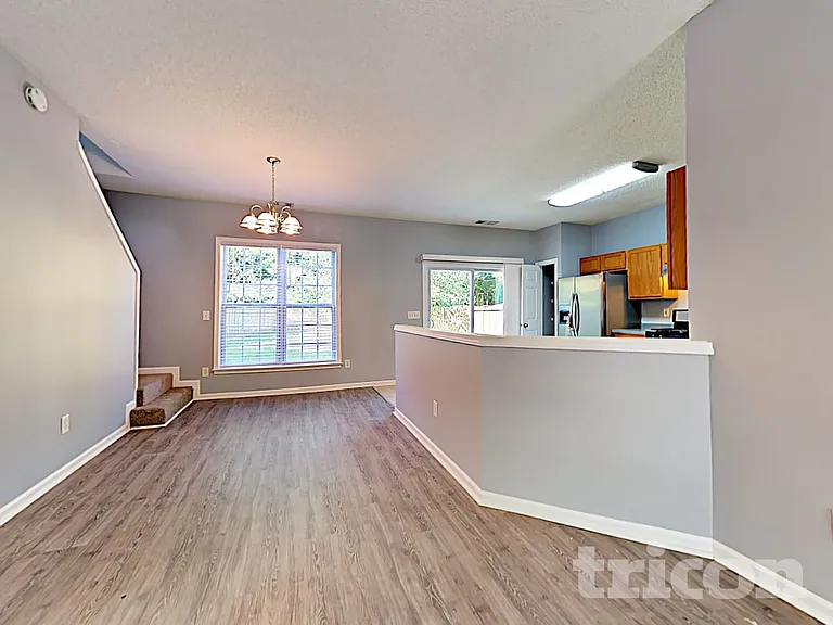 1089 Dunedin Trl — Photo 7