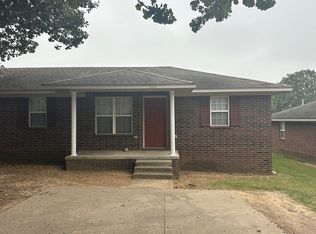 513 Garden Rd, Tahlequah, OK 74464