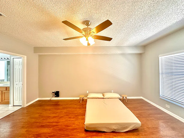 8515 Palm Harbour Dr — Photo 31