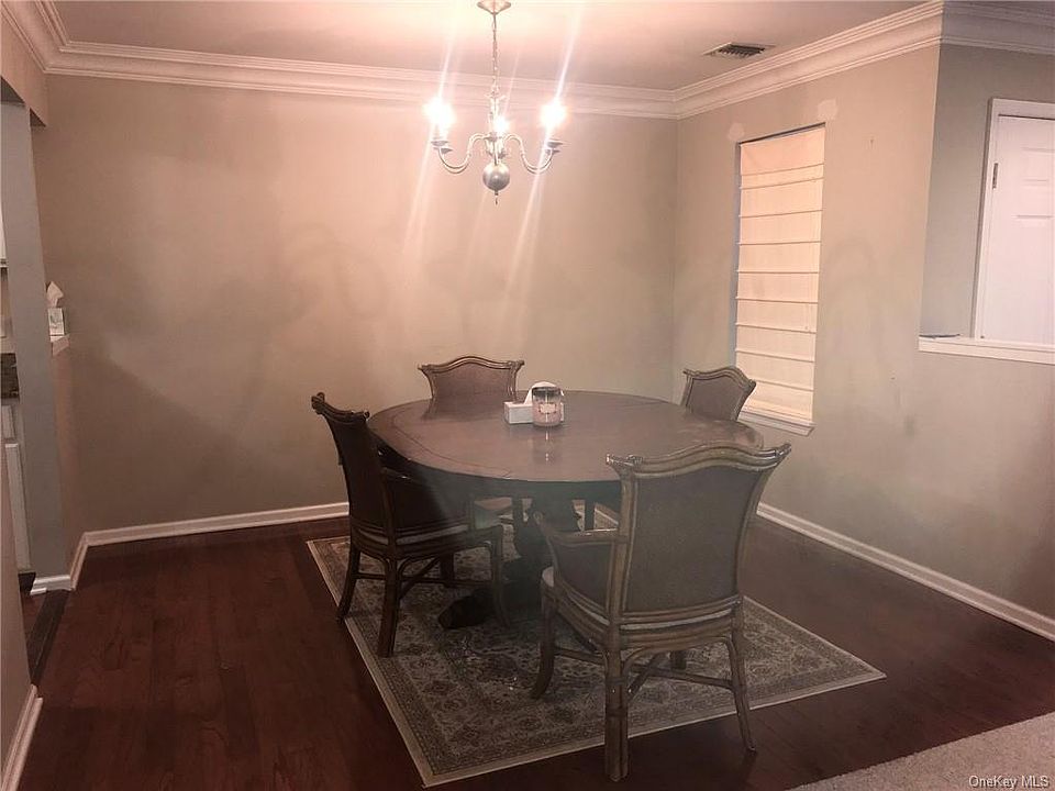1st image of 207 Glenwood Dr
