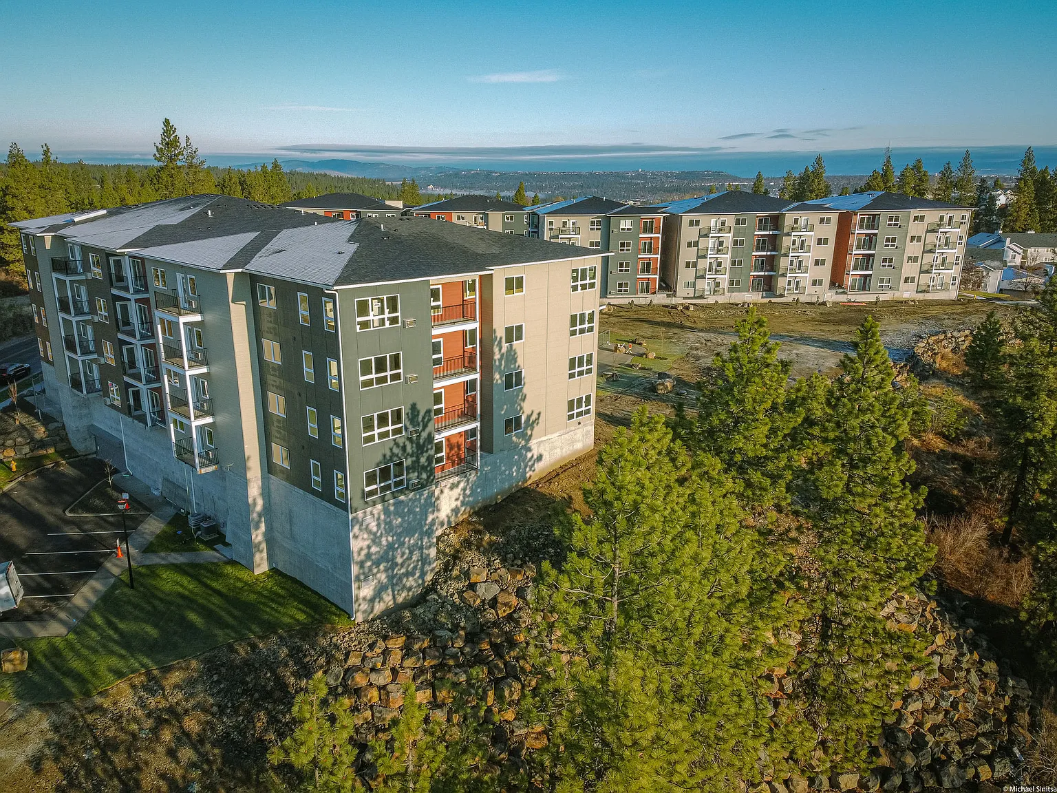 City View Apartments — Photo 1