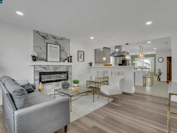 2131 Pomona Ave, Martinez, CA 94553