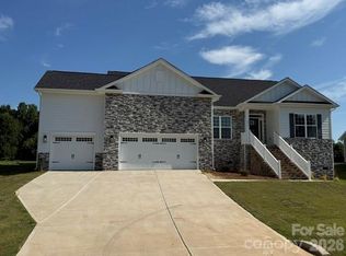 1250 Gardenia Dr #13, Mount Ulla, NC 28125