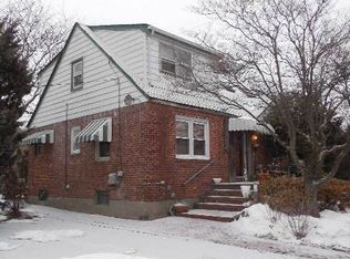 203 Hendrickson Ave, Valley Stream, NY 11580