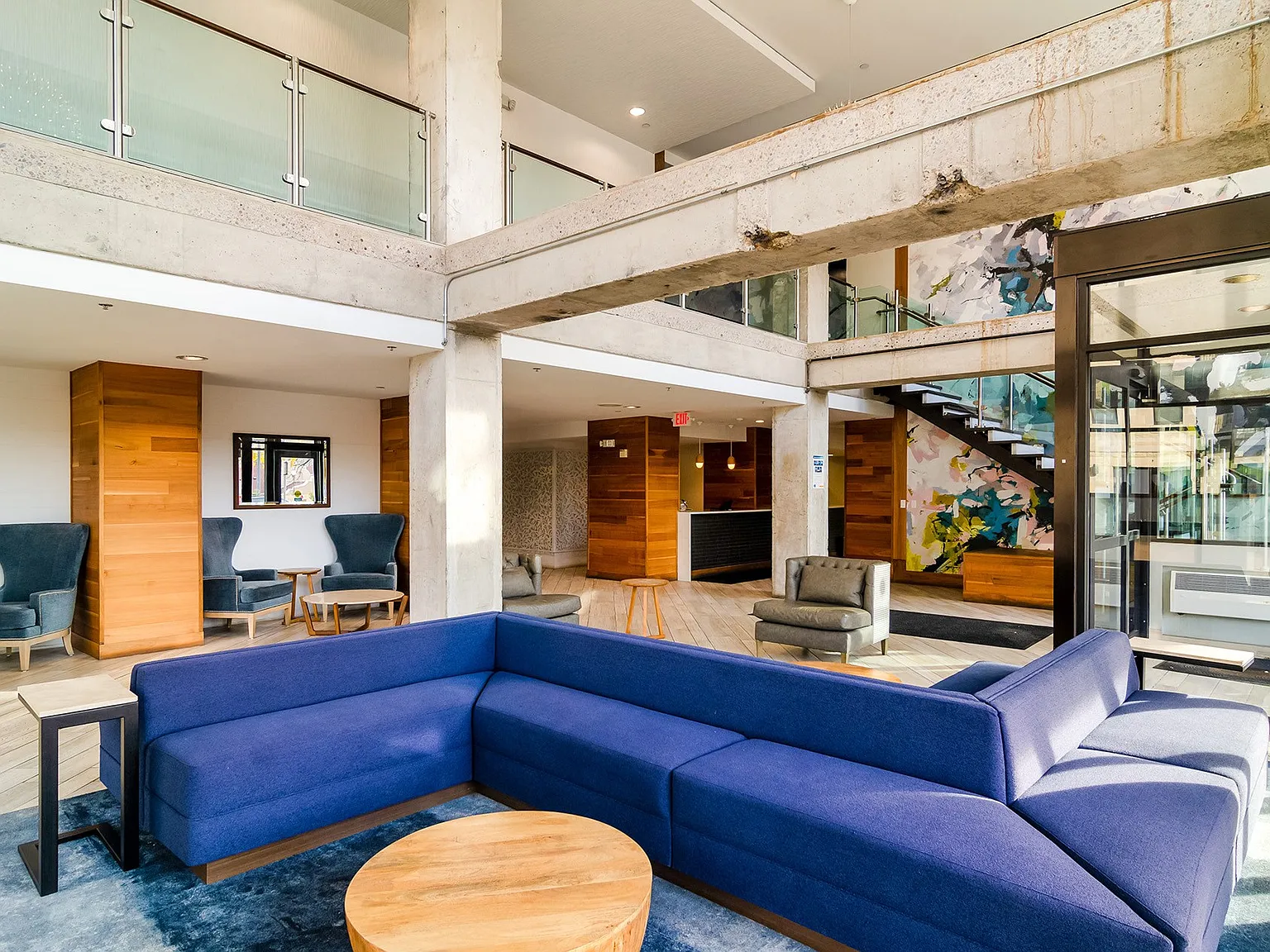 Eitel Apartments — Photo 3