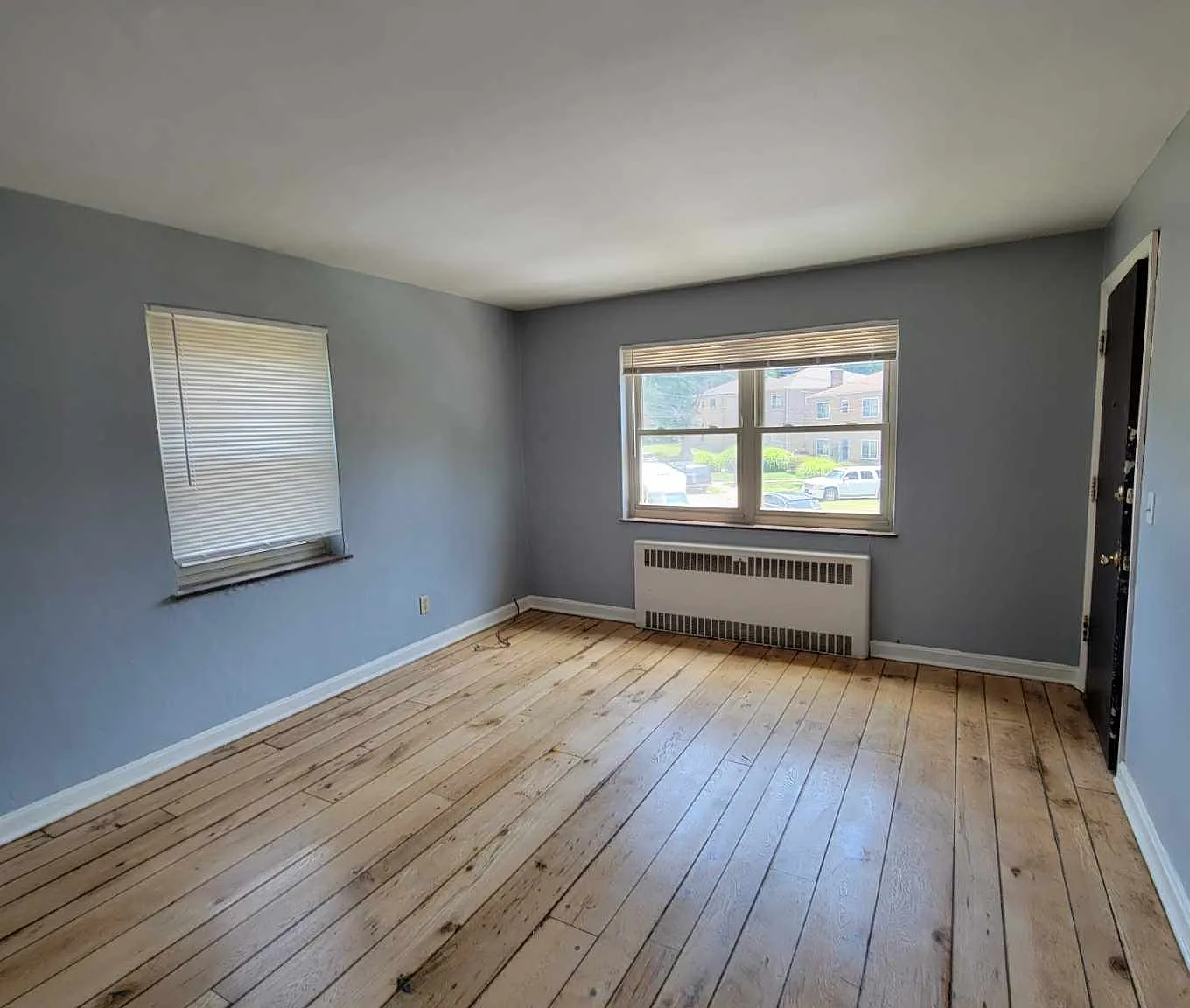 Egan 1102 — Photo 2