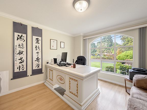 4th image of 4800 English Bluff Ct