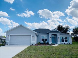 195 Brookshire Dr, Lake Wales, FL 33898