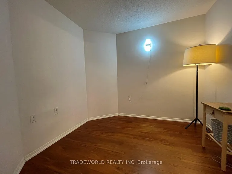 35 Finch Ave E #2209 — Photo 18