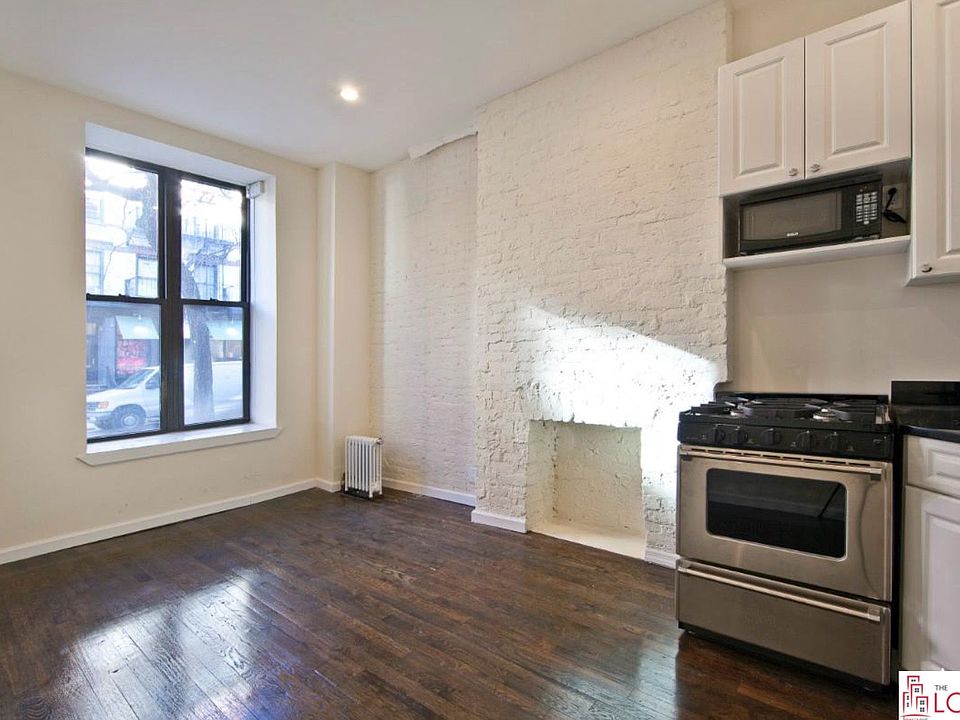 1st image of 350 W 47th St APT 1C