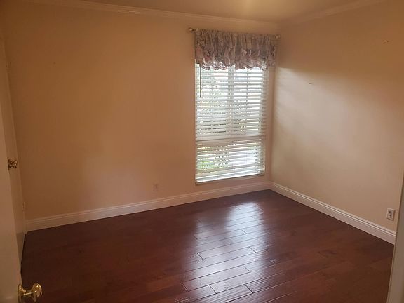 5th image of 1458 El Monte Dr