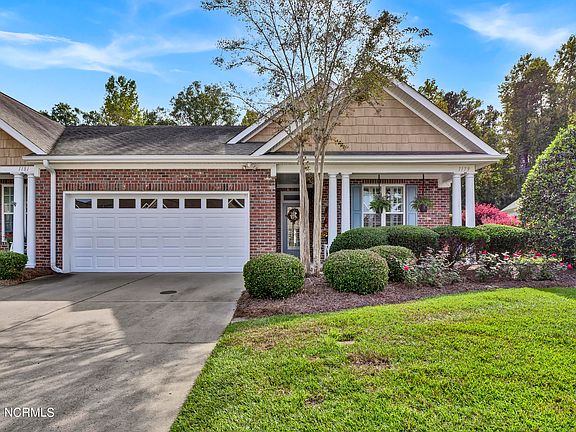 2nd image of 1179 Greensview Cir