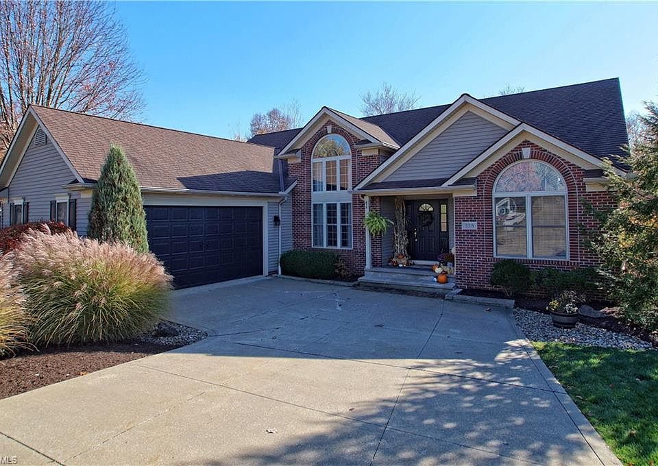 1st image of 338 Nicole Ln