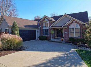 338 Nicole Ln, Northfield, OH 44067