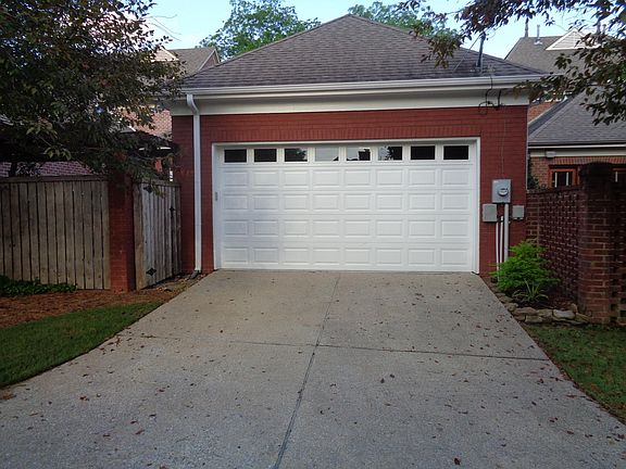 3rd image of 500 Wedgewood Dr