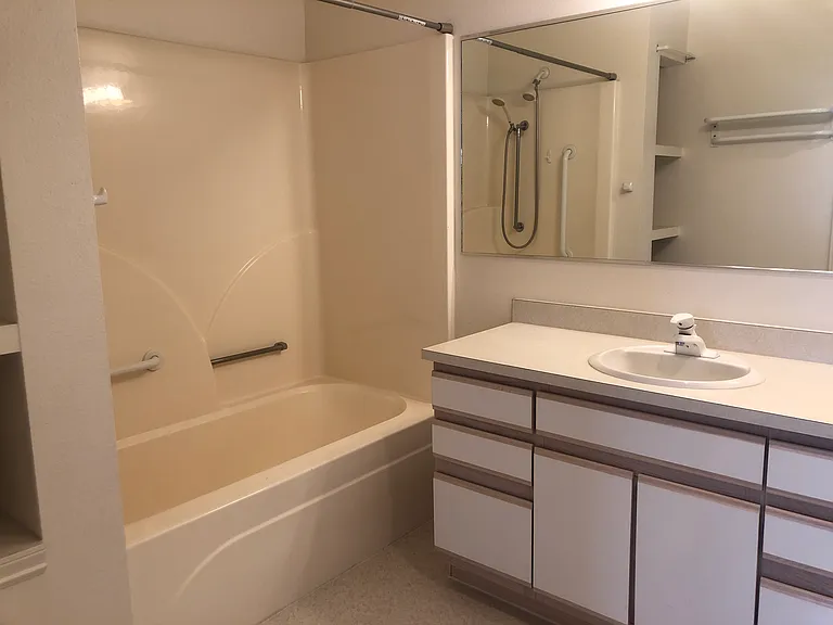 1400 SE Fancy Free Dr #211 — Photo 8