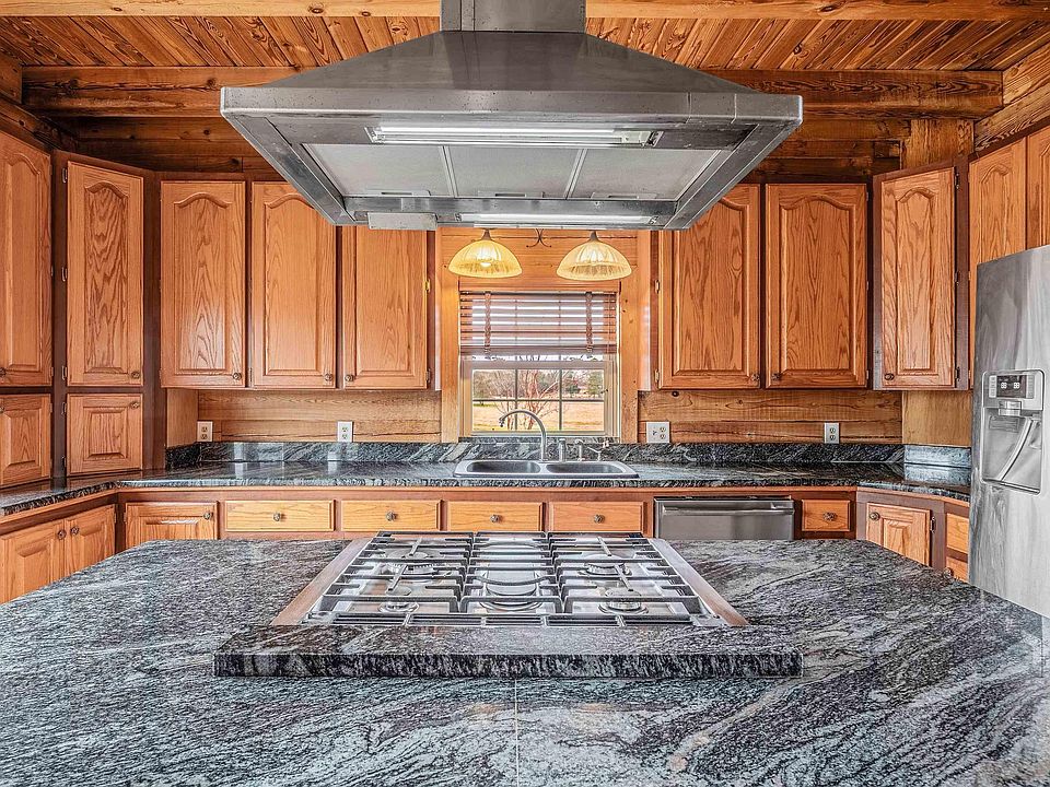 13th image of this home