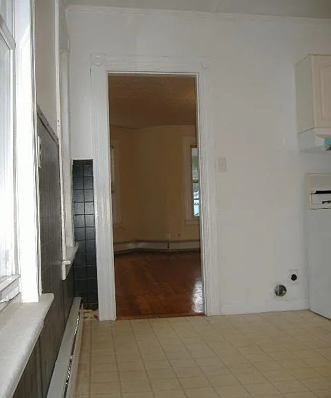1734 Thomaston Ave #2 — Photo 3